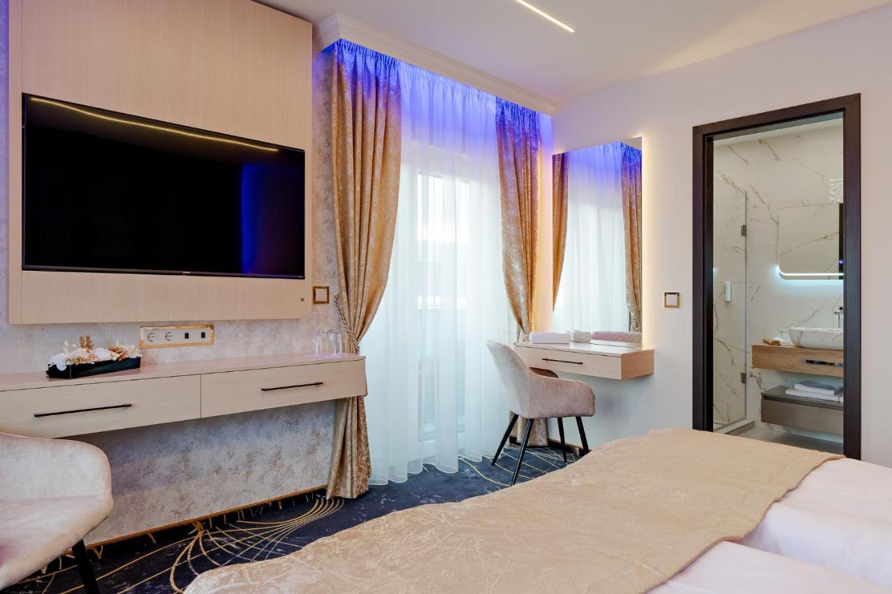 Diamond Panzio Hajduszoboszlo Exterior foto